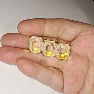 Triple Square Lucite Crystal Brooch Pin (Goldtone)